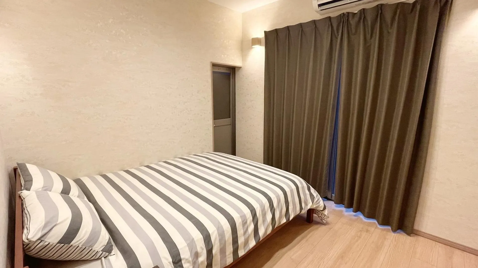 四海一家 Apartment Osaka Japan